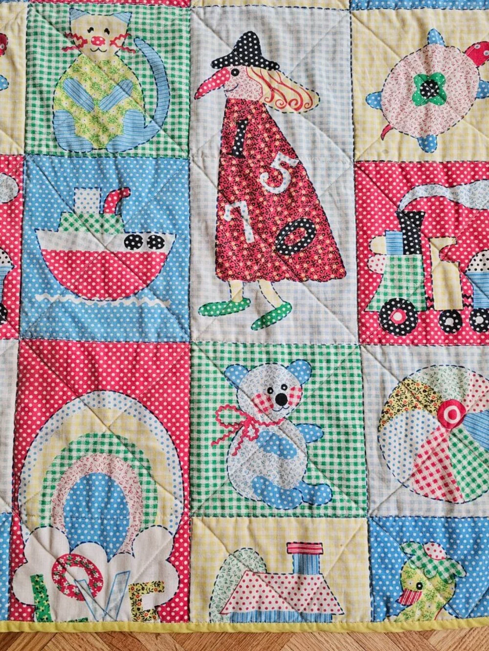Vintage Handmade Baby Patchwork Quilt Primary Colors Red Yellow Duck 43.5